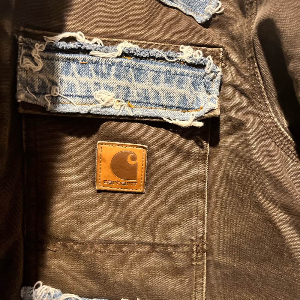 URBAN RENWAL CARHARTT Denim Patchwork Jacket - Picture 5 of 7